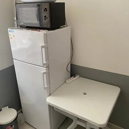 アパート Dadi Oazis ラヴダ