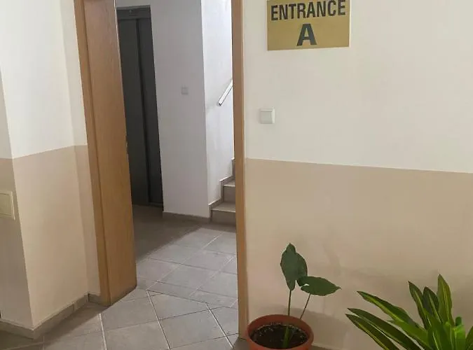 Dadi Oazis Apartamento